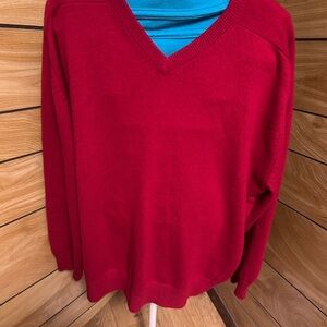 Men's 100% cashmere red V-neck sweater